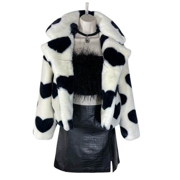 Stoosh Jackets & Blazers - Stoosh Faux Fur Jacket W/ M White Black Heart Print A14314 LN/NWOT